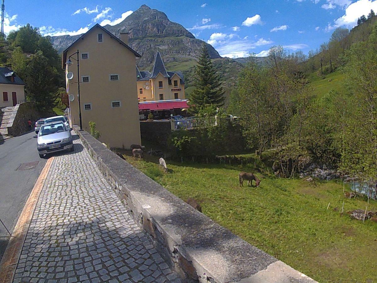 Studio Cerisema Pyrenees Zenith Luz-Saint-Sauveur Exteriör bild